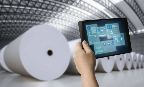 Fábrica Papel Controle Técnico Com Tablet Digital Renderização Com Display — Fotografia de Stock