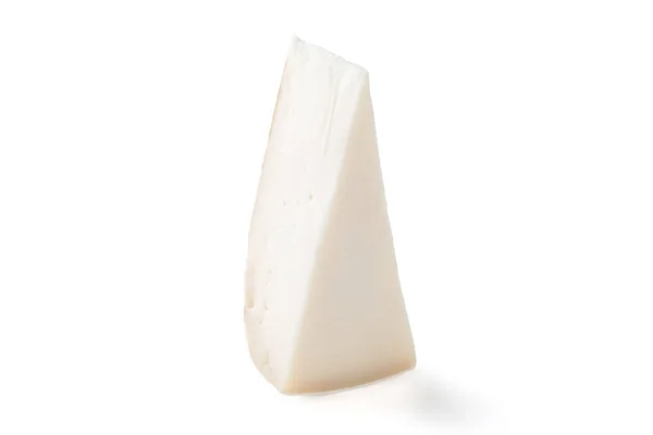 白い背景で隔離の三角形のヤギのチーズの部分 — ストック写真