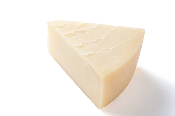 在白色背景下 拍摄的一张帕尔马干酪 — 图库照片
