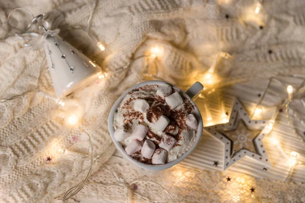 Holiday Concept Christmas Composition Cup Hot Chocolate Marshmallow Warm Knitted — Stock Photo, Image