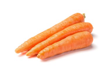 Beyaz arka plan kesme izole havuç sebze