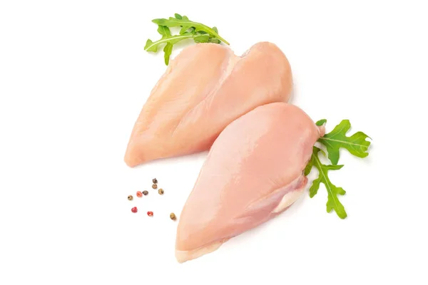 Viande de poulet crue aux épices, isolée sur blanc — Photo
