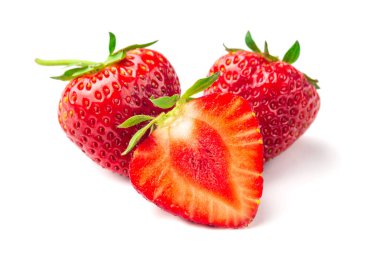 Yapraklı çilek. Beyaz bir arkaplanda izole edilmiş.