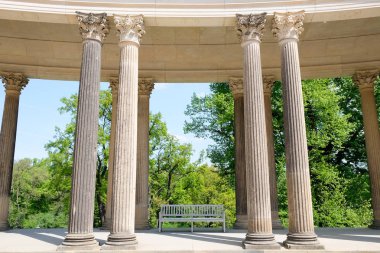 yeşil park, tarihi yazlık evinde yer