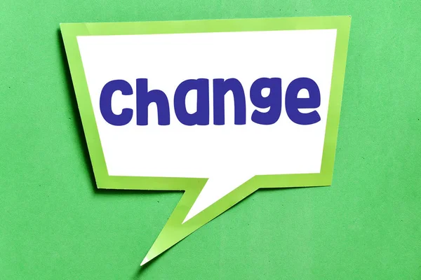 Mudança Conceito Texto Sobre Fundo Verde — Fotografia de Stock
