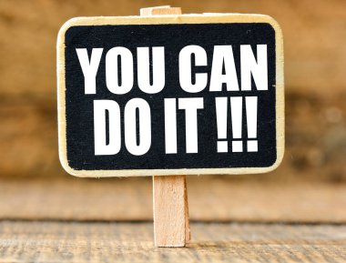Sen Can Do It! kara tahta üzerinde
