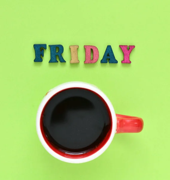 Friday Lettering Red Coffee Cup Green Background — Stock Photo, Image