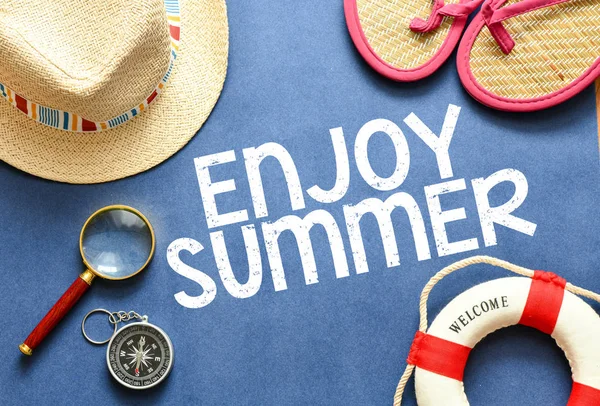 Flat Lay Summer Objects Enjoy Summer Lettering — Stock Photo, Image