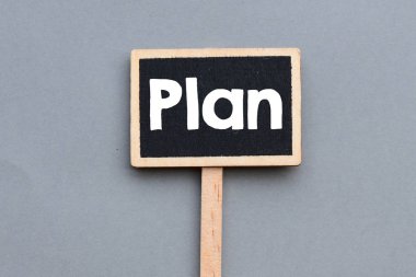 üzerinde kelime planı ile ahşap tahta