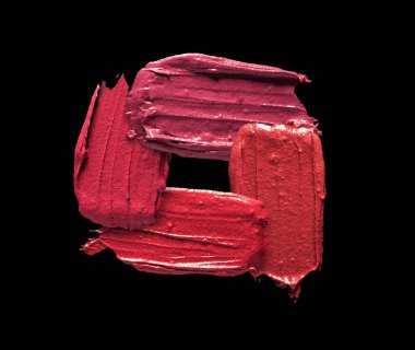 İzole ruj leke siyah arka plan