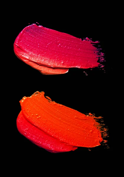 Gradient Frottis Texture Rouge Lèvres Sur Fond Isolé Noir — Photo