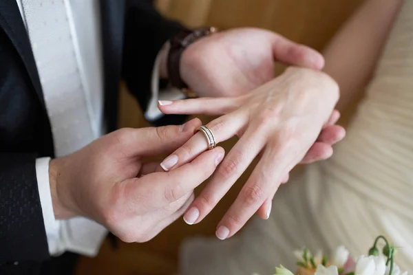 Cerimônia Casamento Troca Anéis Casamento — Fotografia de Stock