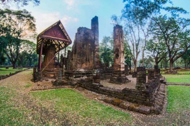 Si Satchanalai Tarih Parkı Sukhothai Tayland