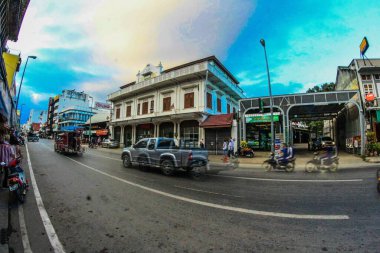 Tayland 'daki Wat ve Chiangmai şehri.