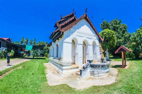 Wat Charoen Rat Roi Thailand Travel — Foto de Stock