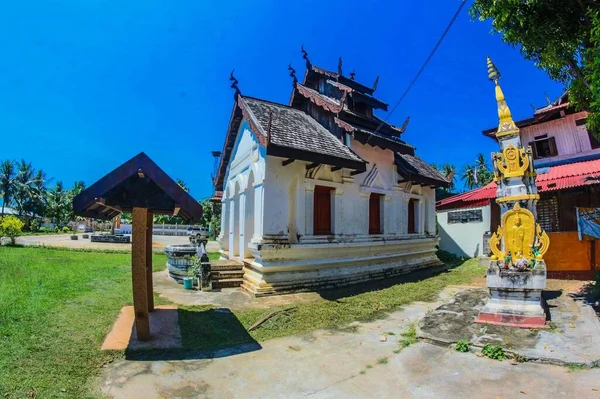 Wat Charoen Rat Roi Tajlandia Podróż — Zdjęcie stockowe