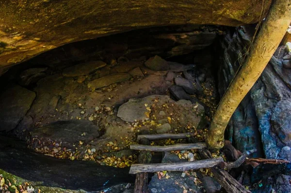 Cueva Phu Phan Sakon Nakhon Tailandia —  Fotos de Stock