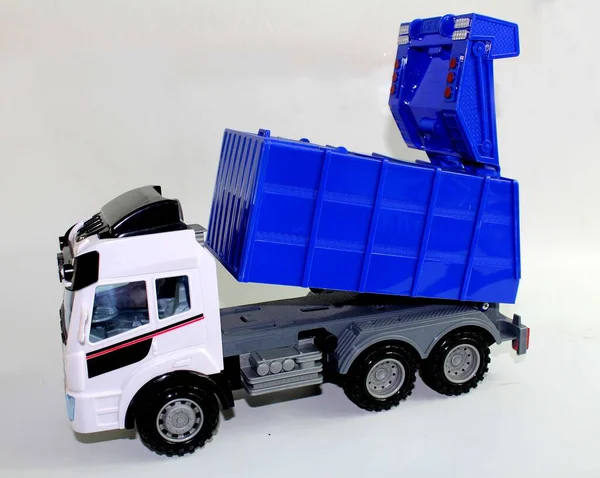 Brinquedo Caminhão Lixo Fundo Simples — Fotografia de Stock