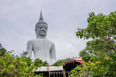Wat Phu Manorom Mukdahan Tayland