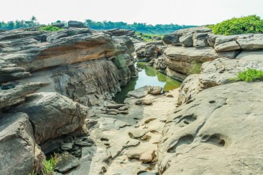 Hat Chom Dao Büyük Kanyon Taş Sanatı UbonRatchathani, Tayland