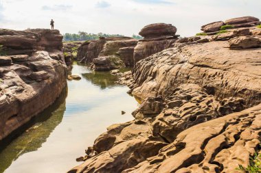 Hat Chom Dao Büyük Kanyon Taş Sanatı UbonRatchathani, Tayland