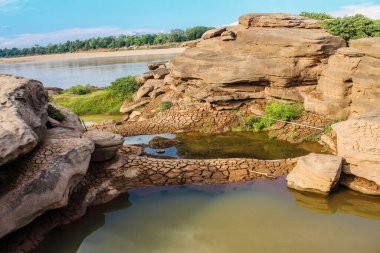 Hat Chom Dao Büyük Kanyon Taş Sanatı UbonRatchathani, Tayland