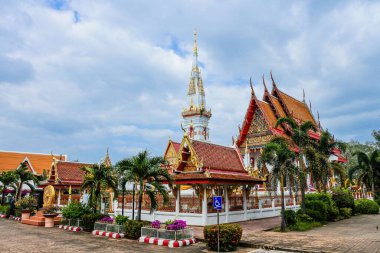 Thai chedi Phra that Anon at Wat Mahathat Temple, Yasothon, Tayland