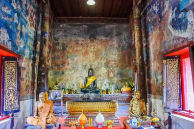 Wat Thung Si Mueang Ubonratchathani Tayland 'da