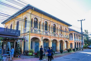 Eski Ban Evi Tharae Sakon Nakhon, Tayland