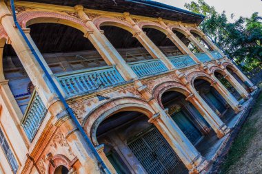 Eski Ban Evi Tharae Sakon Nakhon, Tayland