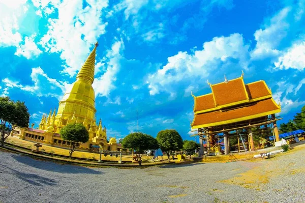 Wat Phra Det Lamphun Thailand — Stockfoto