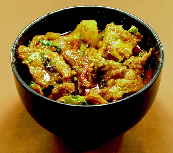 Tayland yemeği Beef Massaman körisi