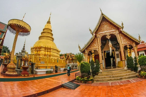 Wat Phra Haripunchai Woramahawihan Lamphun Thailand — Stock Photo, Image