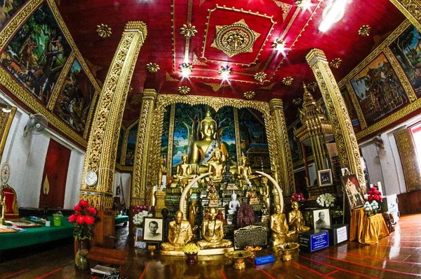 Wat Lamphun Północ Tajlandii — Zdjęcie stockowe