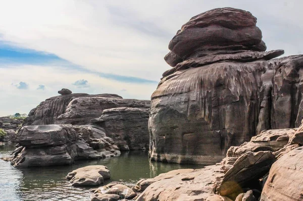 Hat Chom Dao Büyük Kanyon Taş Sanatı UbonRatchathani, Tayland