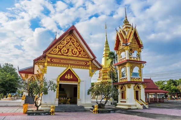 Wat Samakkhi Tham Yasothon Thaïlande — Photo