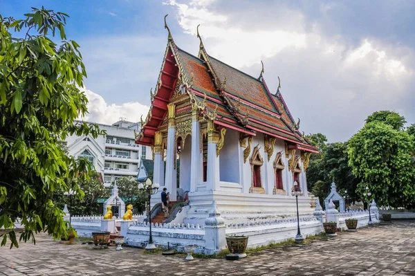Wat Thung Mueang Ubonratchathani Tailândia — Fotografia de Stock
