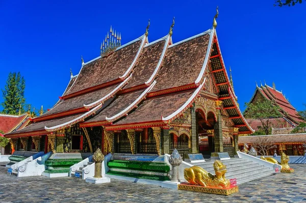 Храм Ват Тай Ван Кхам Ландмарк Кхао Вонг Провинции Каласин — стоковое фото