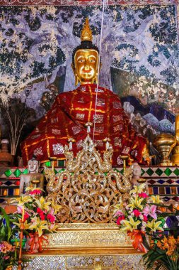 Wat Phra Bu Si Chom Thong Worawihan Altın Pagoda, Phayao, Tayland