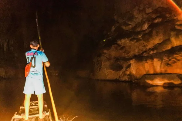 Najbardziej Niesamowita Jaskinia Tham Lod Maehongson Tajlandii — Zdjęcie stockowe