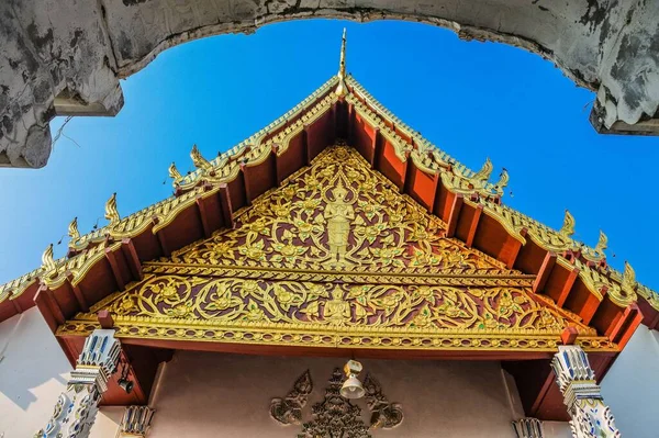 Wat Phratat Chor Hae Temple Phrae Provine Tailândia — Fotografia de Stock