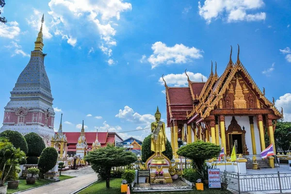 Temple Wat Phra Que Renu Nakhon Nakhonphanom Thailan — Fotografia de Stock