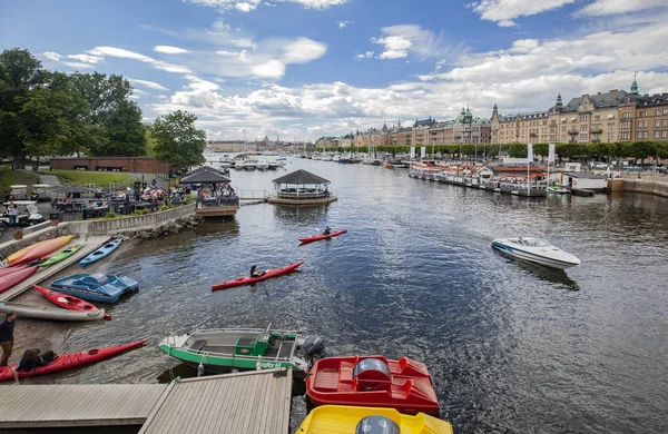 Stockholm, İsveç - 15 Haziran 2014: Strandvagen'in Görünümü, Dju'dan