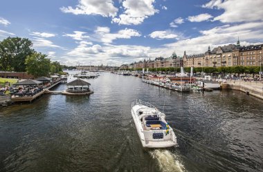 Stockholm, İsveç - 15 Haziran 2014: Strandvagen görünümü, 