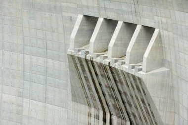 Dolusavak beton ark Baraj duvarının