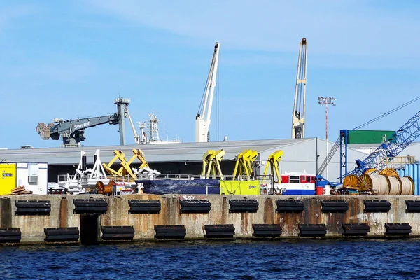 Goederenvervoer Haven Van Pensacola Met Kranen — Stockfoto