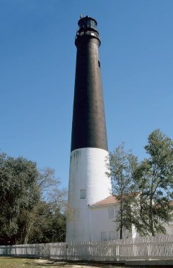 Pensacola feneri - deniz hava istasyonu - Pensacola, Florida - hala kullanılmakta bugün, Pensacola feneri sağlar önemli seyir yardım için tekneler ve gemiler Pensacola Bay girme.