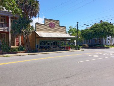 Hub Stacey'nin Kafesi