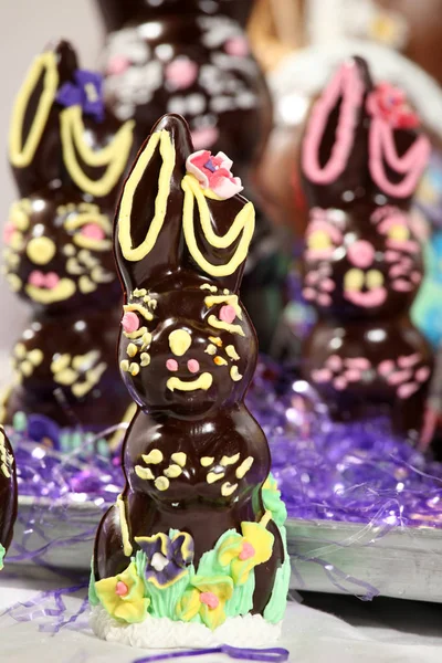 Lapins Pâques Décorés Chocolat Coûteux Fantaisie Image En Vente