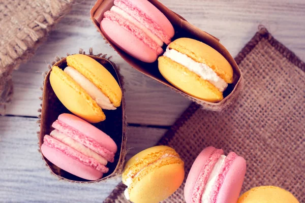 The French tradition - colorful macaroons — Stock Photo, Image